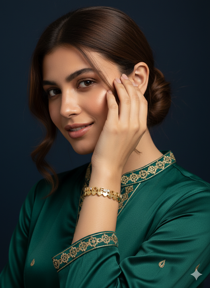 Love Link 18k Gold Plated Bracelet.