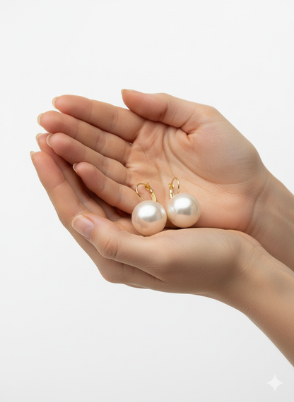 White Perl Earrings 18k Gold Plated.