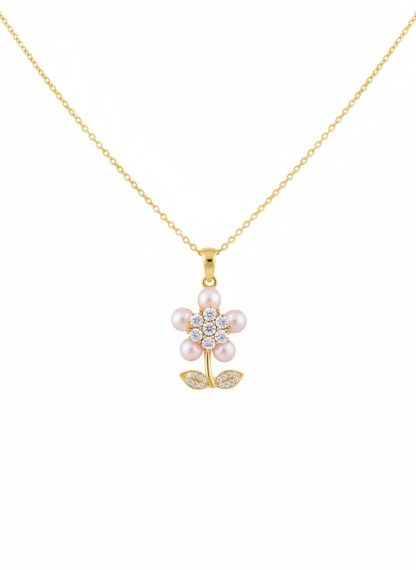 The Petal Perl Necklace 18K Gold Plated.