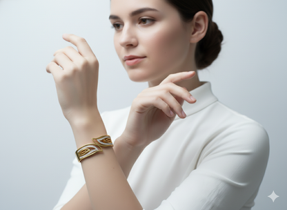 Leaf Design Bracket 18k Gold Plated