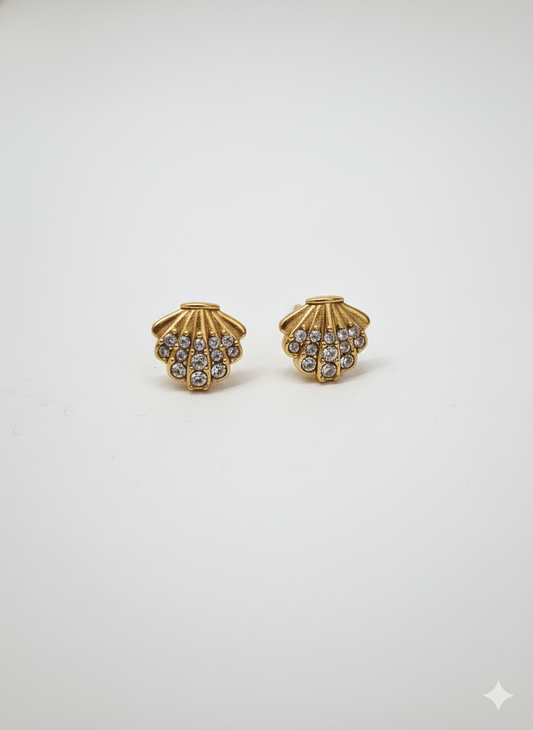 Golden Fan Royal Studs 18K Gold Plated