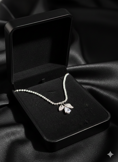 Leaf Grace Necklace With Silver Rhodium Plated & Lab Grown Diamond
