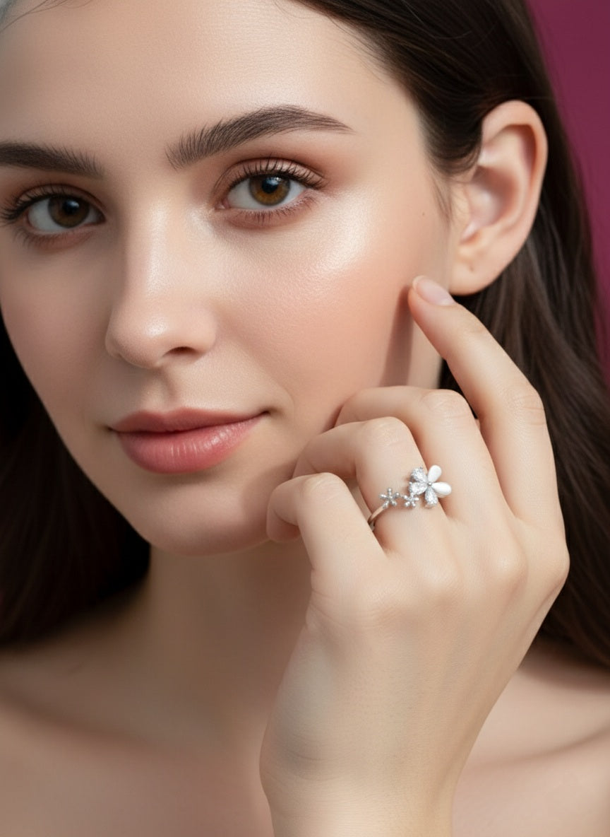 Moonflower Ring Silver Rhodium Plated with Zirconia Diamond