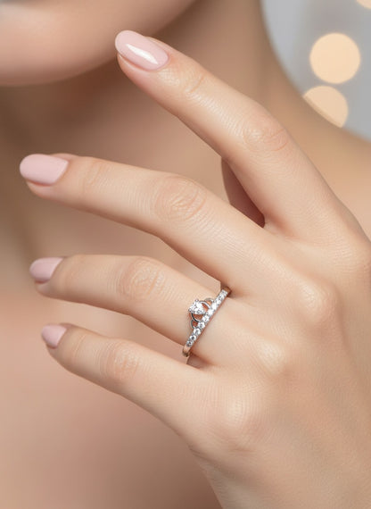 Queens Grace Ring with Pure Silver & Zirconia Diamond