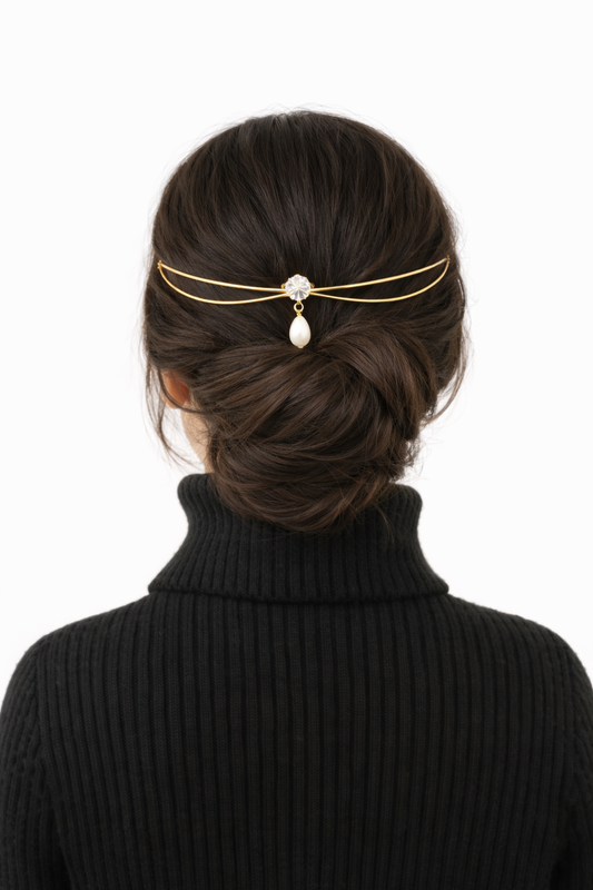 Moon Pearl Hair Crown.