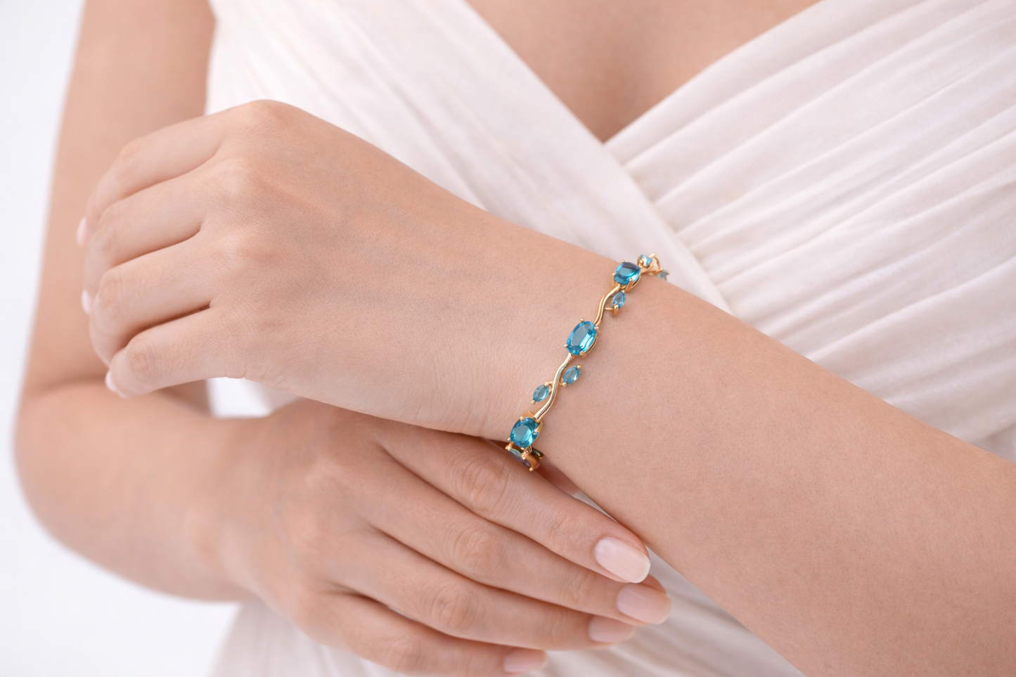 Tulip Blue Bracelet 18K Gold Plated